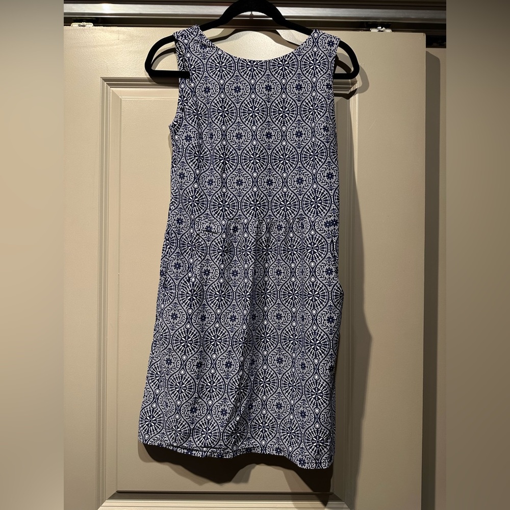 Jude Connally navy/white sleeveless with pockets women’s dress size small - EUC